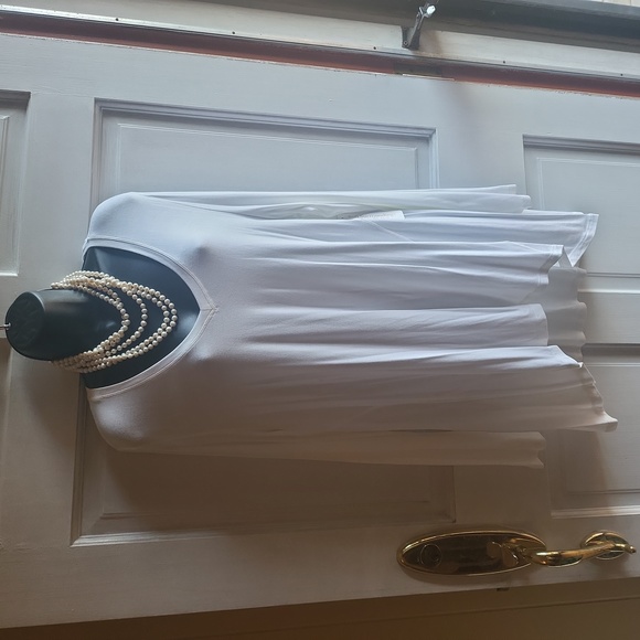 LONG SLEEVE ASYMMETRICAL TEE SHIRT - Picture 1 of 8